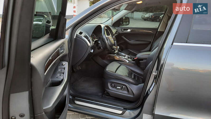 Внедорожник / Кроссовер Audi Q5 2013 в Кременчуге