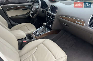 Внедорожник / Кроссовер Audi Q5 2016 в 