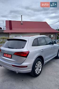 Внедорожник / Кроссовер Audi Q5 2016 в 