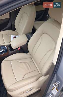 Внедорожник / Кроссовер Audi Q5 2016 в 