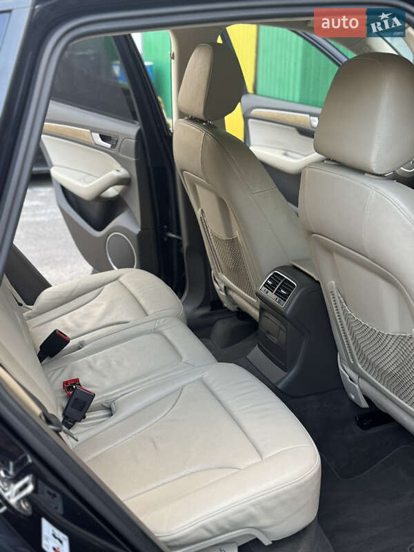 Позашляховик / Кросовер Audi Q5 2013 в Луцьку