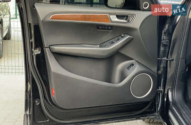Внедорожник / Кроссовер Audi Q5 2012 в 