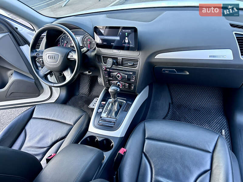 Позашляховик / Кросовер Audi Q5 2016 в Одесі