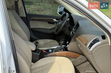 Позашляховик / Кросовер Audi Q5 2013 в 