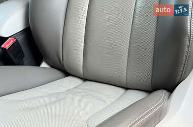 Внедорожник / Кроссовер Audi Q5 2010 в 