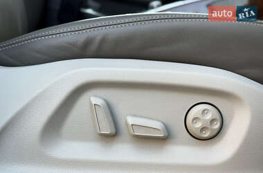 Внедорожник / Кроссовер Audi Q5 2010 в 
