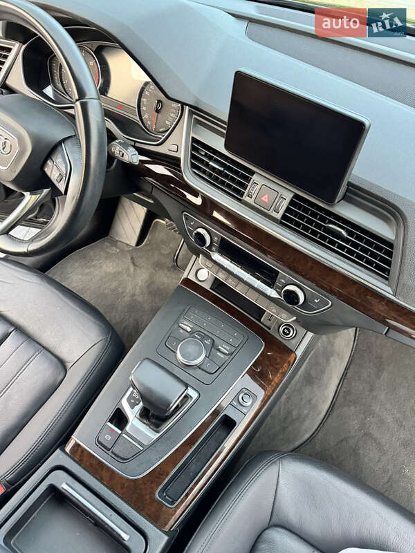 Внедорожник / Кроссовер Audi Q5 2019 в Самборе фото 22 Внедорожник / Кроссовер Audi Q5 2019 в Самборе