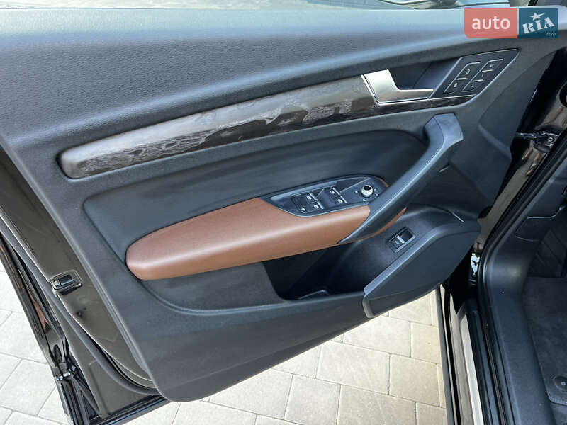 Позашляховик / Кросовер Audi Q5 2018 в Луцьку