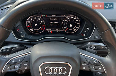 Внедорожник / Кроссовер Audi Q5 2018 в 