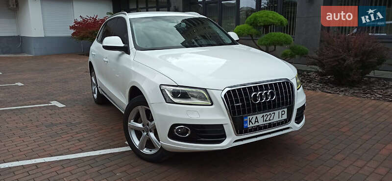 Внедорожник / Кроссовер Audi Q5 2012 в Киеве