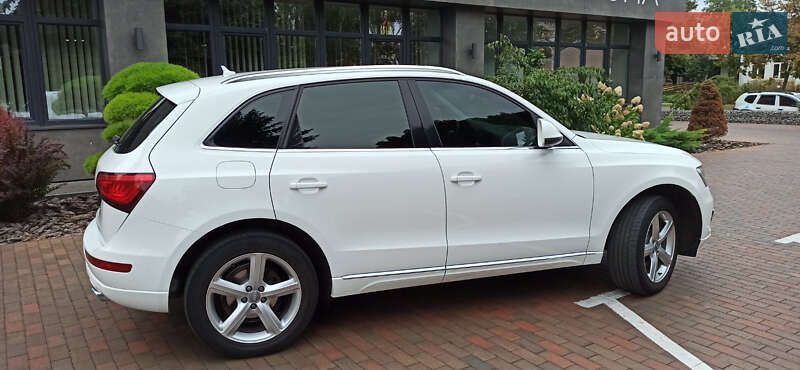 Внедорожник / Кроссовер Audi Q5 2012 в Киеве