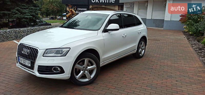 Внедорожник / Кроссовер Audi Q5 2012 в Киеве