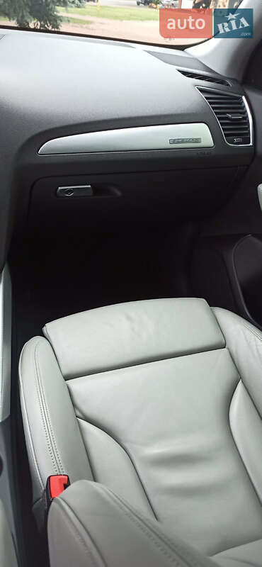 Внедорожник / Кроссовер Audi Q5 2012 в Киеве