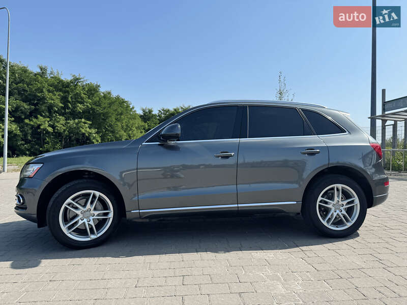 Позашляховик / Кросовер Audi Q5 2015 в Львові