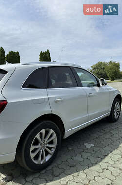 Внедорожник / Кроссовер Audi Q5 2013 в 