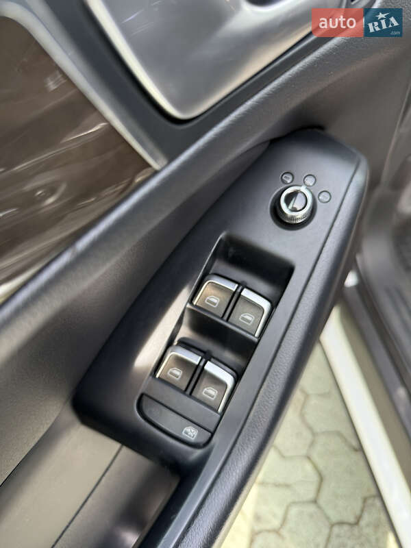 Внедорожник / Кроссовер Audi Q5 2013 в Дубно