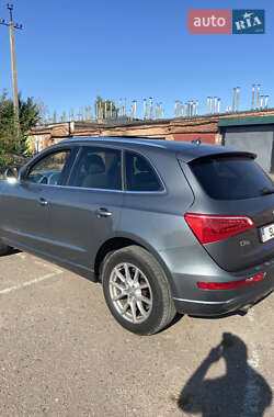 Позашляховик / Кросовер Audi Q5 2012 в Чернігові