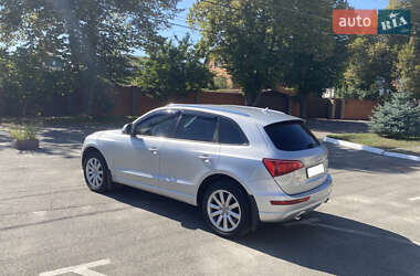 Внедорожник / Кроссовер Audi Q5 2009 в 