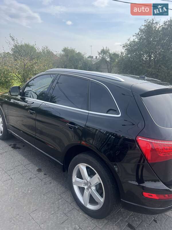 Внедорожник / Кроссовер Audi Q5 2011 в Львове