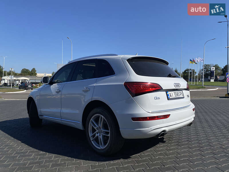 Внедорожник / Кроссовер Audi Q5 2017 в Одессе
