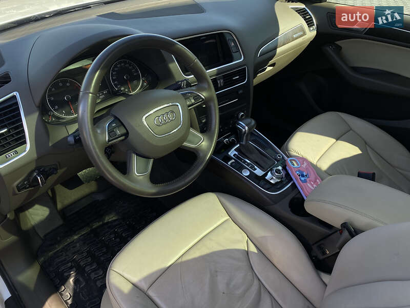Внедорожник / Кроссовер Audi Q5 2017 в Одессе