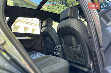 Внедорожник / Кроссовер Audi Q5 2024 в 