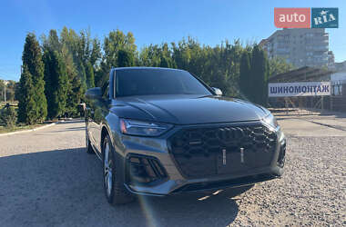 Внедорожник / Кроссовер Audi Q5 2024 в 