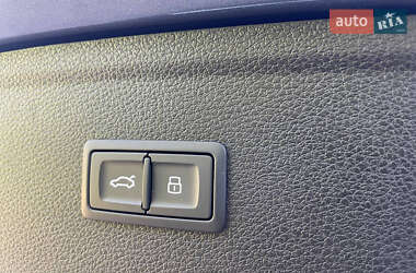 Внедорожник / Кроссовер Audi Q5 2024 в 