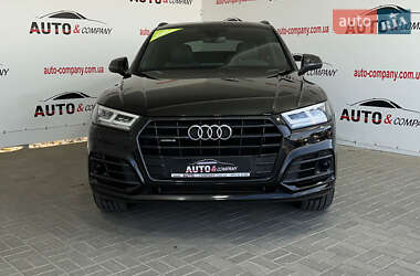 Внедорожник / Кроссовер Audi Q5 2018 в 