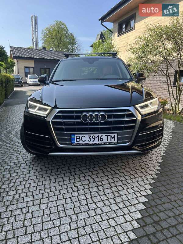 Внедорожник / Кроссовер Audi Q5 2018 в Стрые