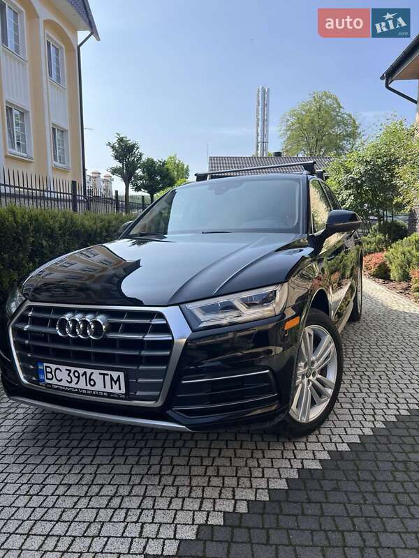 Внедорожник / Кроссовер Audi Q5 2018 в Стрые
