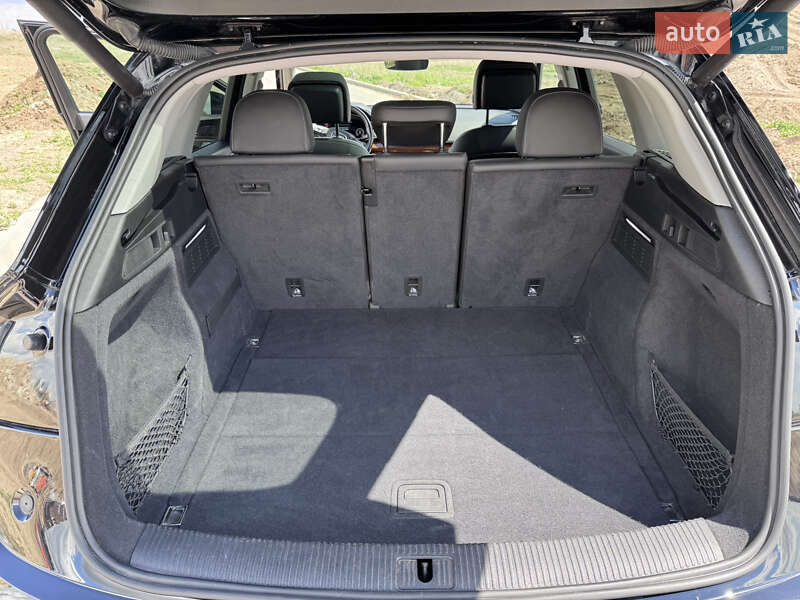 Позашляховик / Кросовер Audi Q5 2020 в Рівному