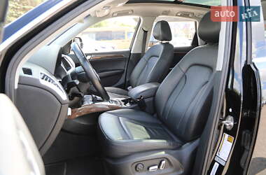 Внедорожник / Кроссовер Audi Q5 2016 в 