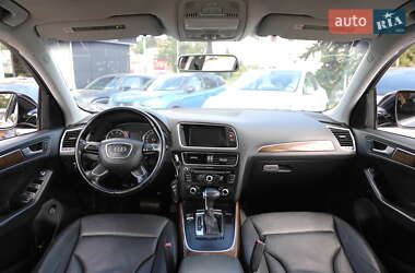 Внедорожник / Кроссовер Audi Q5 2016 в 