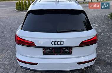 Внедорожник / Кроссовер Audi Q5 2023 в 