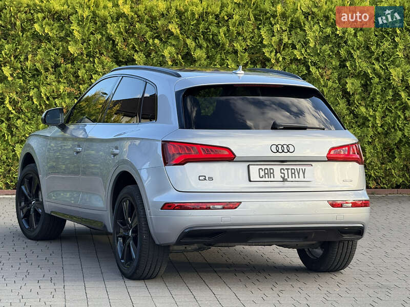 Внедорожник / Кроссовер Audi Q5 2018 в Стрые