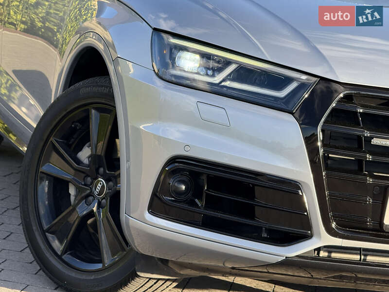 Внедорожник / Кроссовер Audi Q5 2018 в Стрые