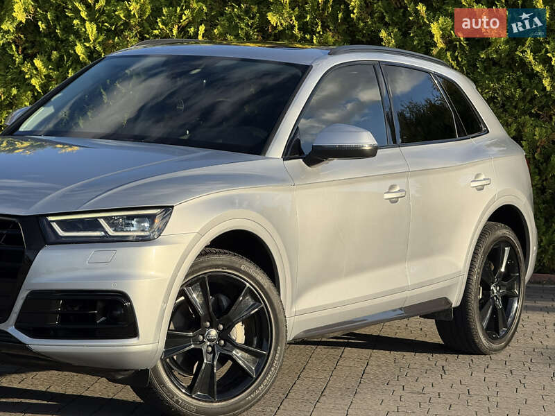 Внедорожник / Кроссовер Audi Q5 2018 в Стрые