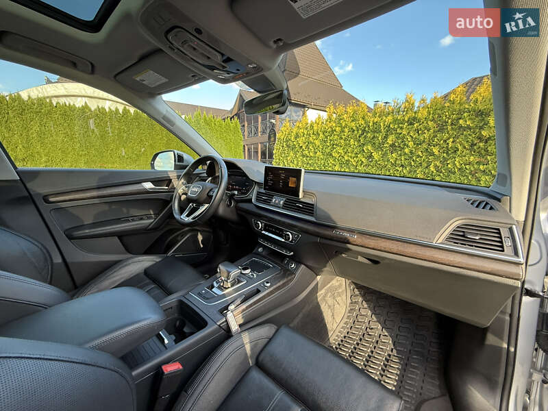 Внедорожник / Кроссовер Audi Q5 2018 в Стрые