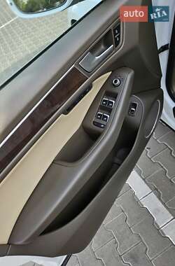 Внедорожник / Кроссовер Audi Q5 2012 в Одессе
