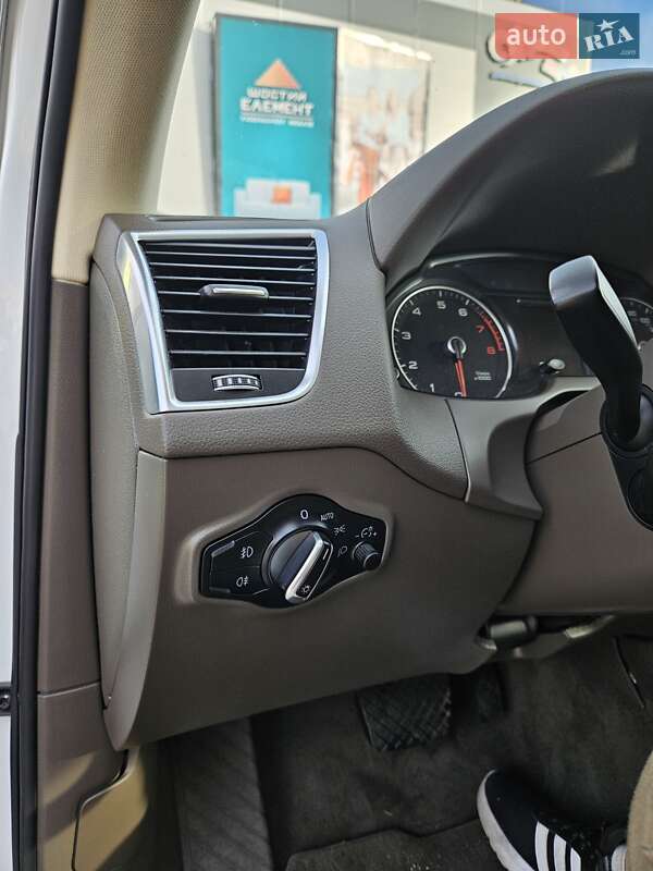 Внедорожник / Кроссовер Audi Q5 2012 в Одессе