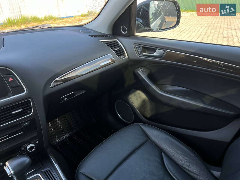 Позашляховик / Кросовер Audi Q5 2013 в Сокалі