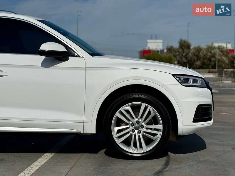 Внедорожник / Кроссовер Audi Q5 2017 в Киеве фото 9 Внедорожник / Кроссовер Audi Q5 2017 в Киеве