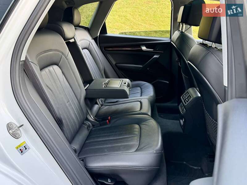 Внедорожник / Кроссовер Audi Q5 2017 в Киеве фото 36 Внедорожник / Кроссовер Audi Q5 2017 в Киеве