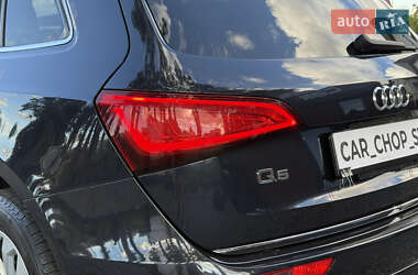 Позашляховик / Кросовер Audi Q5 2015 в 