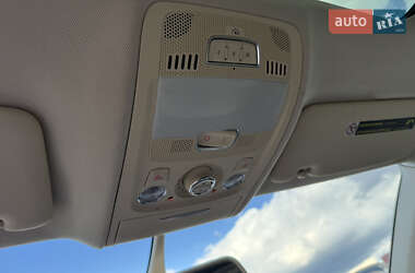 Позашляховик / Кросовер Audi Q5 2015 в 