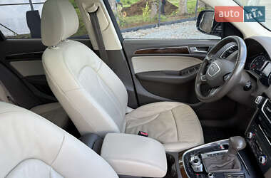 Позашляховик / Кросовер Audi Q5 2015 в 