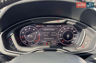 Внедорожник / Кроссовер Audi Q5 2019 в 