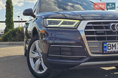Внедорожник / Кроссовер Audi Q5 2019 в 