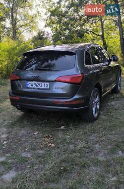 Внедорожник / Кроссовер Audi Q5 2012 в 